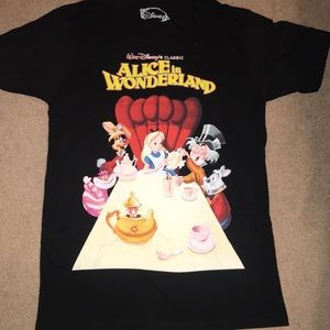 Disney Alice in Wonderland tee